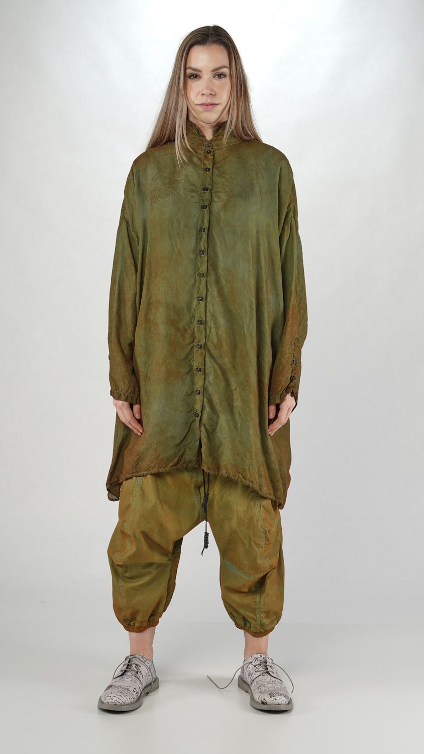 oversize bicolor cupro kleid mit knopfleiste