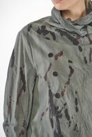 handbemalter woll-stretch-mantel mit asymmetrischer form