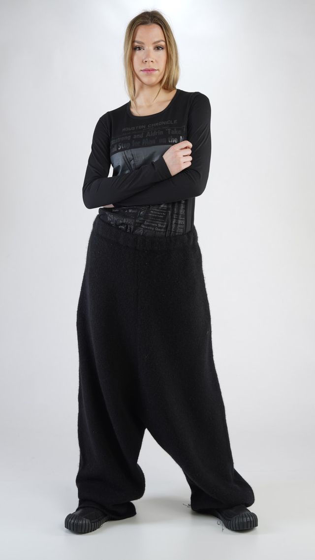 knitted trousers