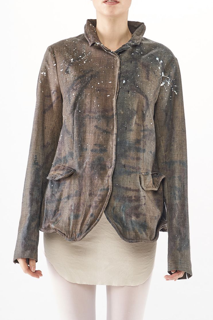 handbemalter und klassischer woll-blazer mit haken & schlingen